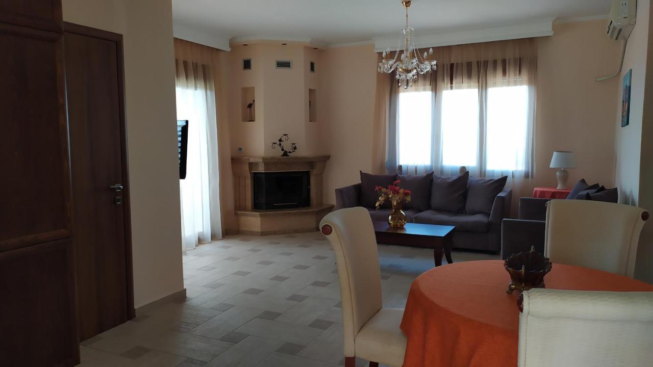 Nikitihouse Apartments 1 Bagian luar foto