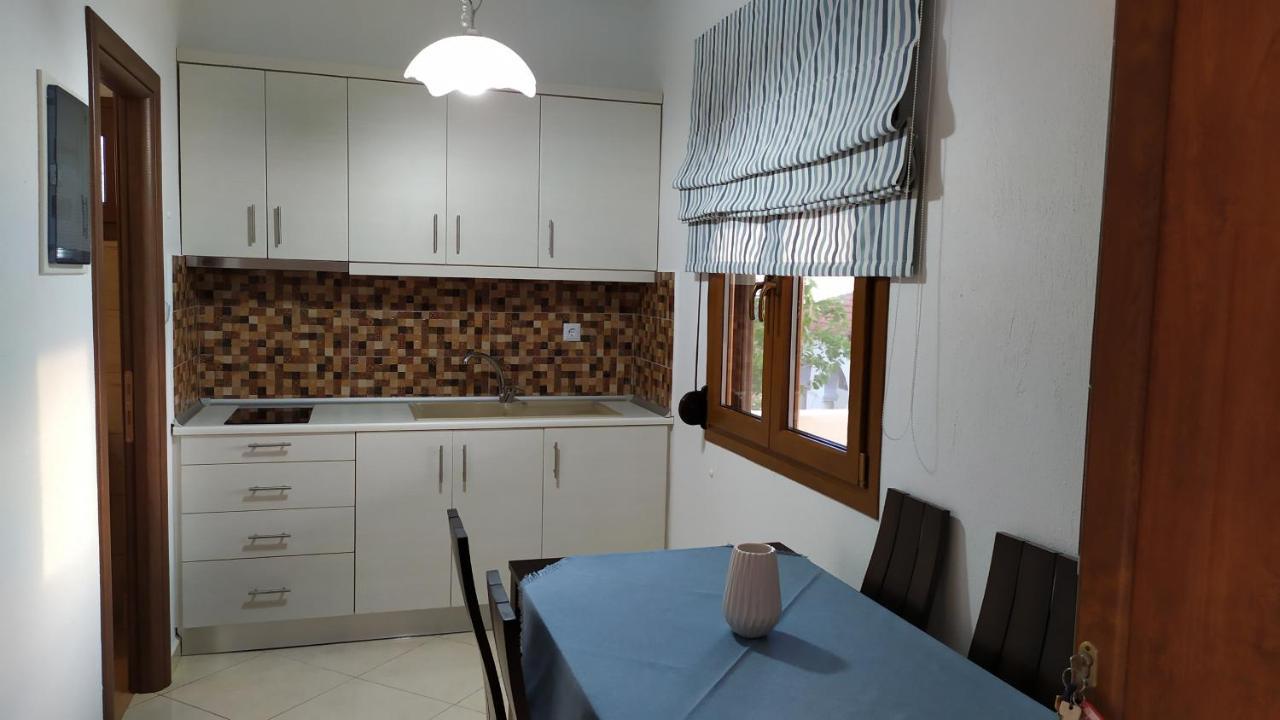 Nikitihouse Apartments 1 Bagian luar foto
